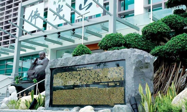 在新加坡过年，就去这十大香火最旺的寺庙祈福吧！据说有求必应哦