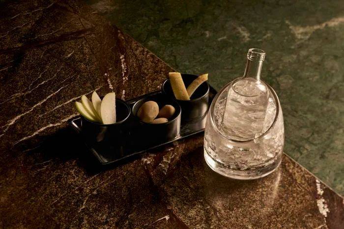 “世界酒吧地图”第三站：连续两年蝉联亚洲最佳酒吧的新加坡Manhattan