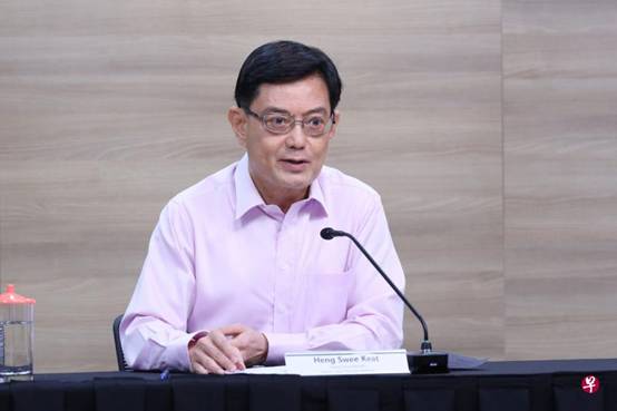 新加坡：没了外国人，求求你们生孩子