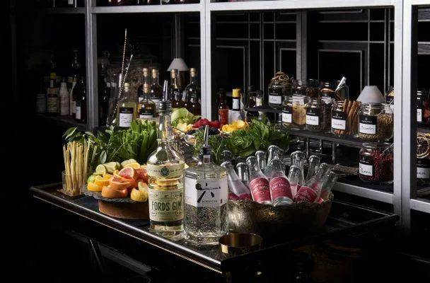 “世界酒吧地图”第三站：连续两年蝉联亚洲最佳酒吧的新加坡Manhattan