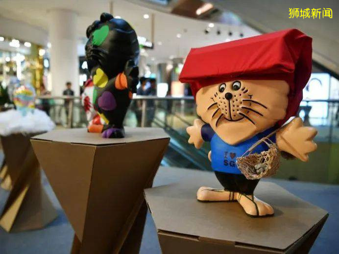 新加坡总统和明星都爱他，超多小朋友求合照、抱抱，是谁