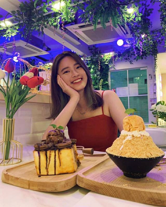 “泰幸福”开到凌晨的泰式甜点！装潢很网红，甜品很泰式！最接近泰国的美味
