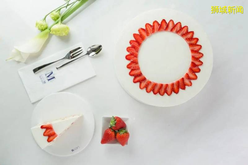 让狮城压抑的生活中，添上草莓的的色彩