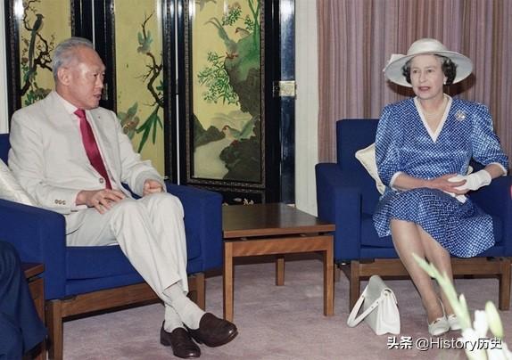 印度记者提一问,李光耀:没人可以改变它,我不行,尼赫鲁也不行