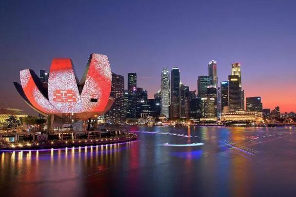 大部分新加坡人都不觉得中国人是外国人 为什么呢？