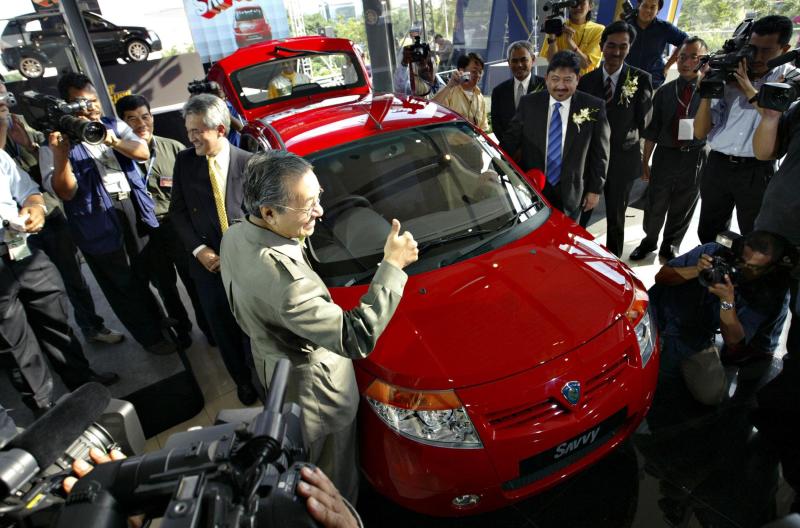 20180619 mahathir proton.jpg