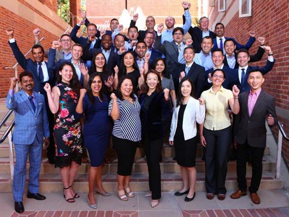 读UCLA NUS EMBA双学位,工科背景的她实现事业转型