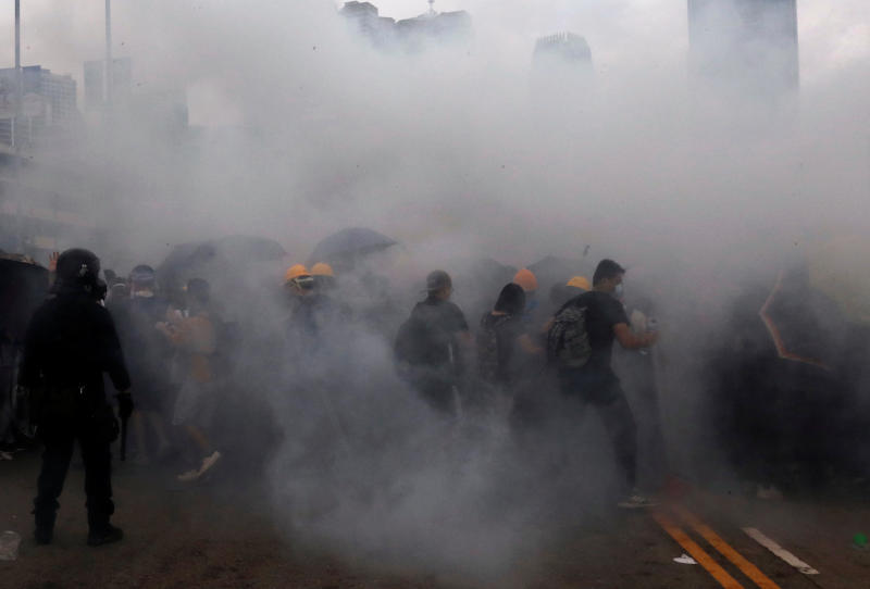 20190712 hk protest smoke reuters.jpg