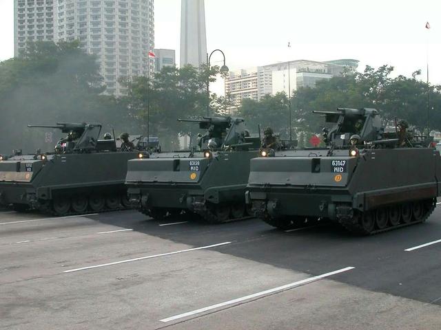 有顆強軍心的小國新加坡，自造裝甲車裝上新炮塔，火力東南亞最強
