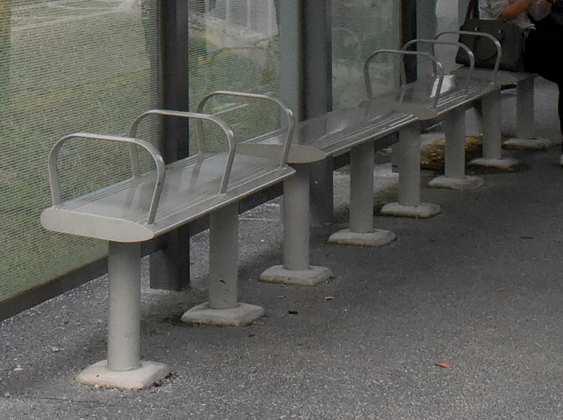 bus bench (1).jpg