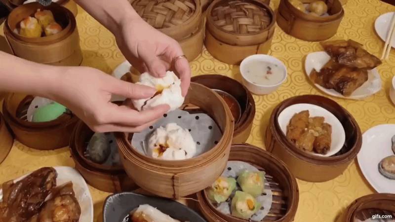 隐藏在HDB的超正宗广式点心店!传统手推车上菜,人均30新点心自助吃到撑