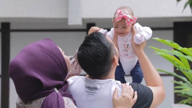 新国体重最轻早产儿 女宝宝出生只有345克