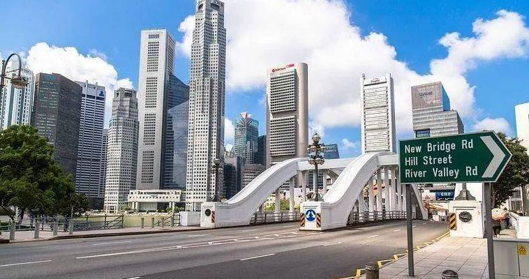 生活在新加坡， “安定又富足” 才是标配