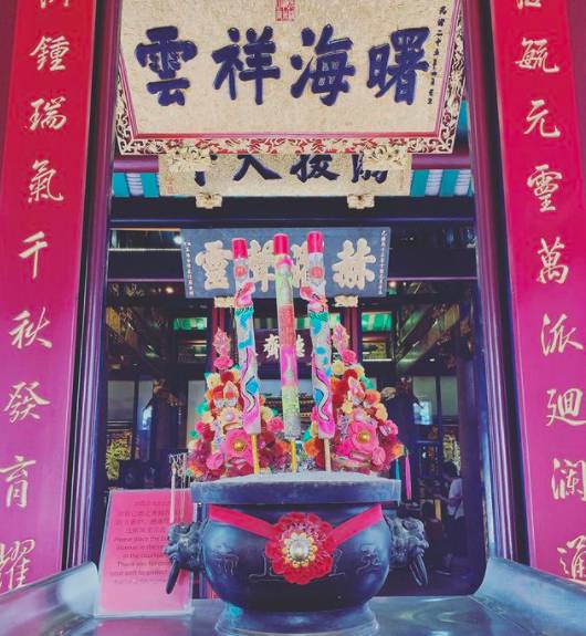 在新加坡过年，就去这十大香火最旺的寺庙祈福吧！据说有求必应哦