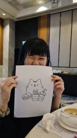 新人办慈善理念婚礼 爱心传递弱势群体