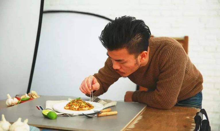 厕所协会会长？！临床性学家？！美人鱼？新加坡这些职业太奇葩啦