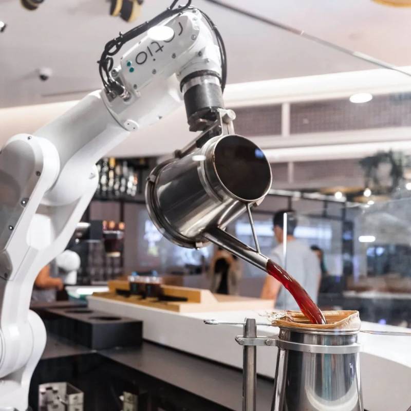 源自上海的机器人咖啡馆"Ratio"进驻新加坡，接地气泡起南洋咖啡