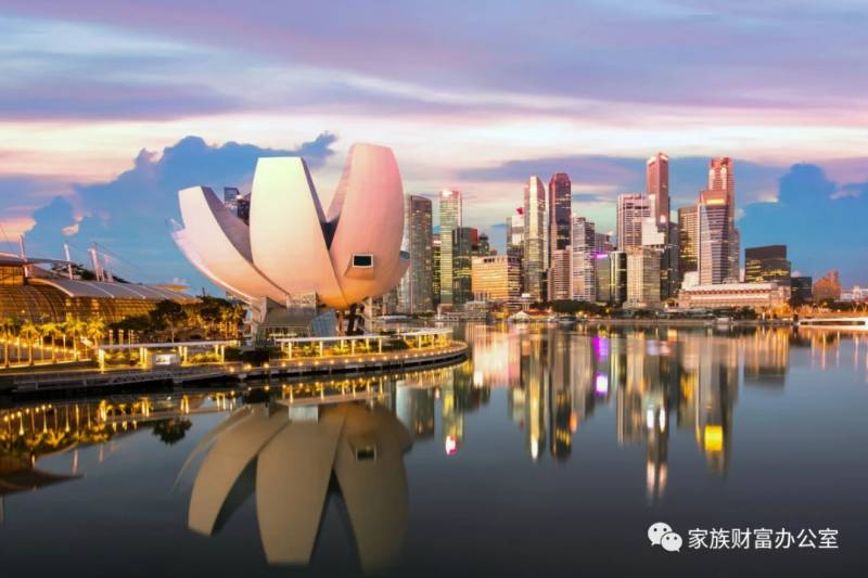 目前为止，更多富豪选择在新加坡投资，而非香港