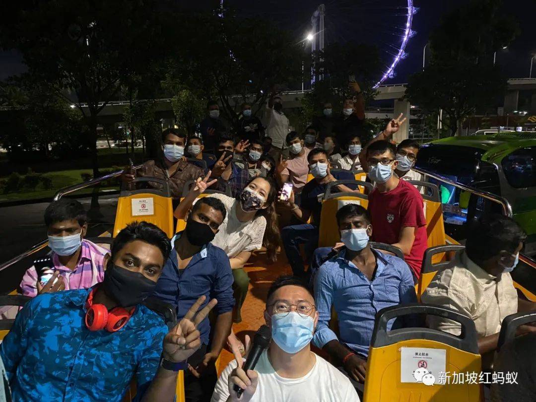 新加坡人力部打温情牌，佳节与义工团体携客工游车河一解思乡情