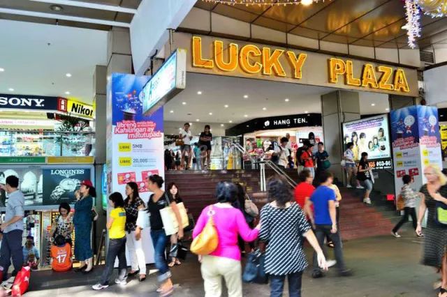 20191213 lucky plaza.jpeg