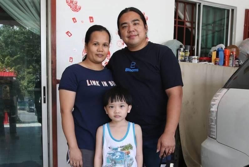 当了20年越堤族，他们终于放弃1：3的兑换率