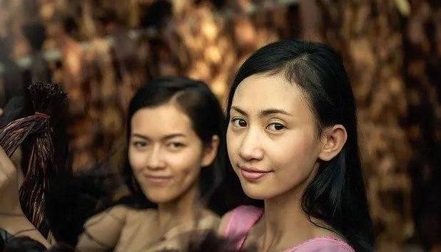 生活在新加坡， “安定又富足” 才是标配