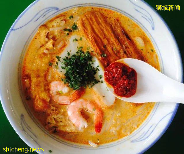 新加坡国民美食 - 叻沙