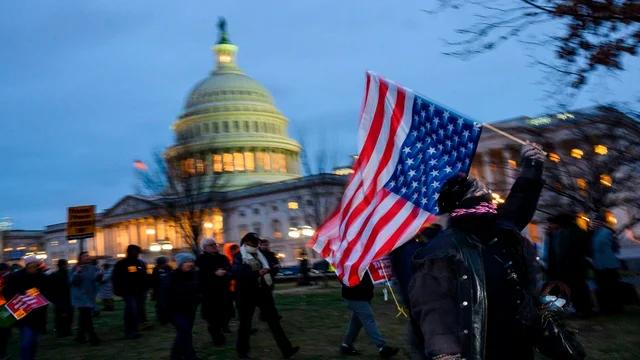 美国民调：超过80%的美国民众认为美国仍处于分裂状态