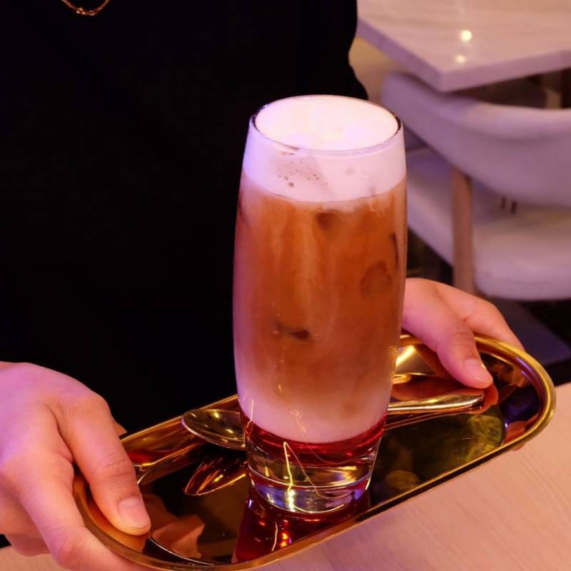 “泰幸福”开到凌晨的泰式甜点！装潢很网红，甜品很泰式！最接近泰国的美味