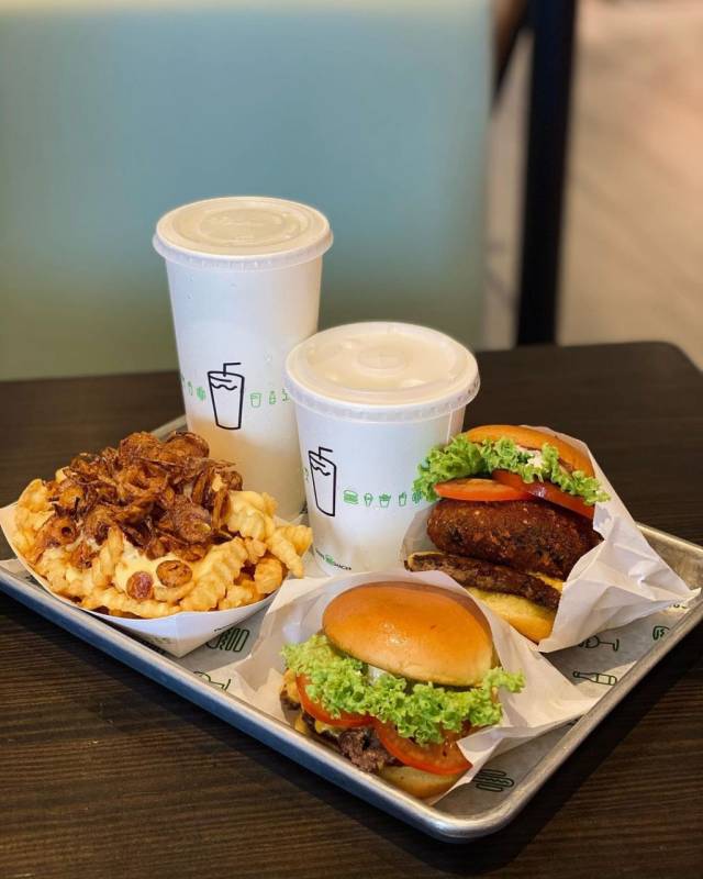 Shake Shack 新加坡第五家分行，12月1日正式开张🎉 Vivo City 推2款独家限定美食、S$2限量版奶昔