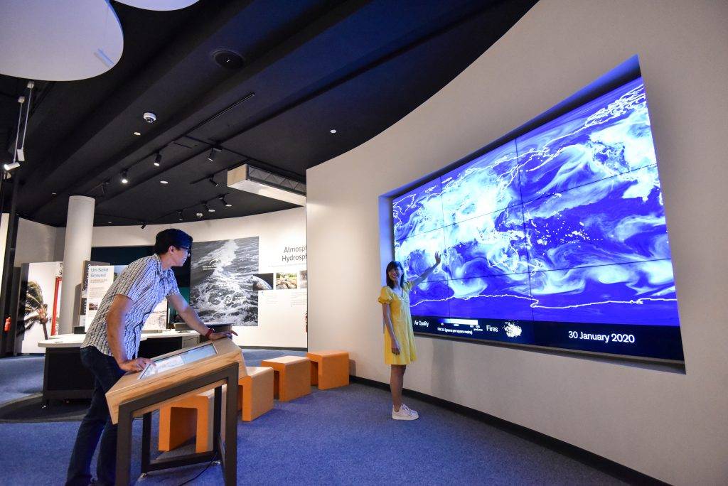 增广见闻去👣科学馆Earth Live地球展览🌍悬空漂浮地球、AR沙箱投影,展出亮点逐个看✨