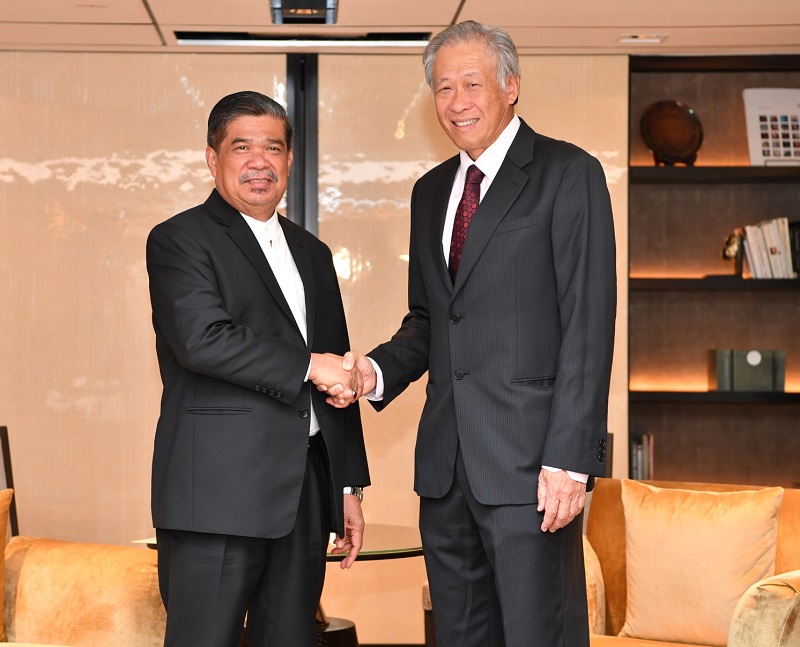 20180605-SG and Malaysian Defence Minister.jpg