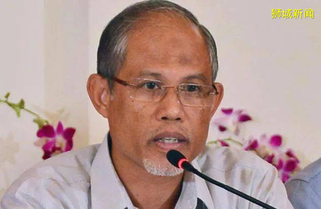 错将总理说成“李显扬” 马善高:兴奋说错话