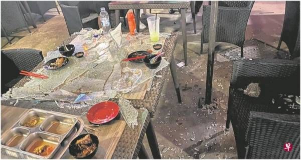 平安夜吃火锅惊魂 玻璃桌突爆裂 夫妇手脚割伤