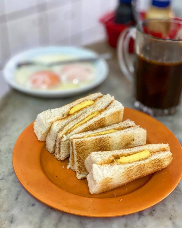 早起鸟儿吃早餐！新加坡古早味咖啡店，传统老字号☕️ 牛油咖啡你喝过吗