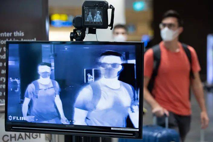 100多个华人、留学生感染！中国多个大使馆发布通知：双阴证明才能登机