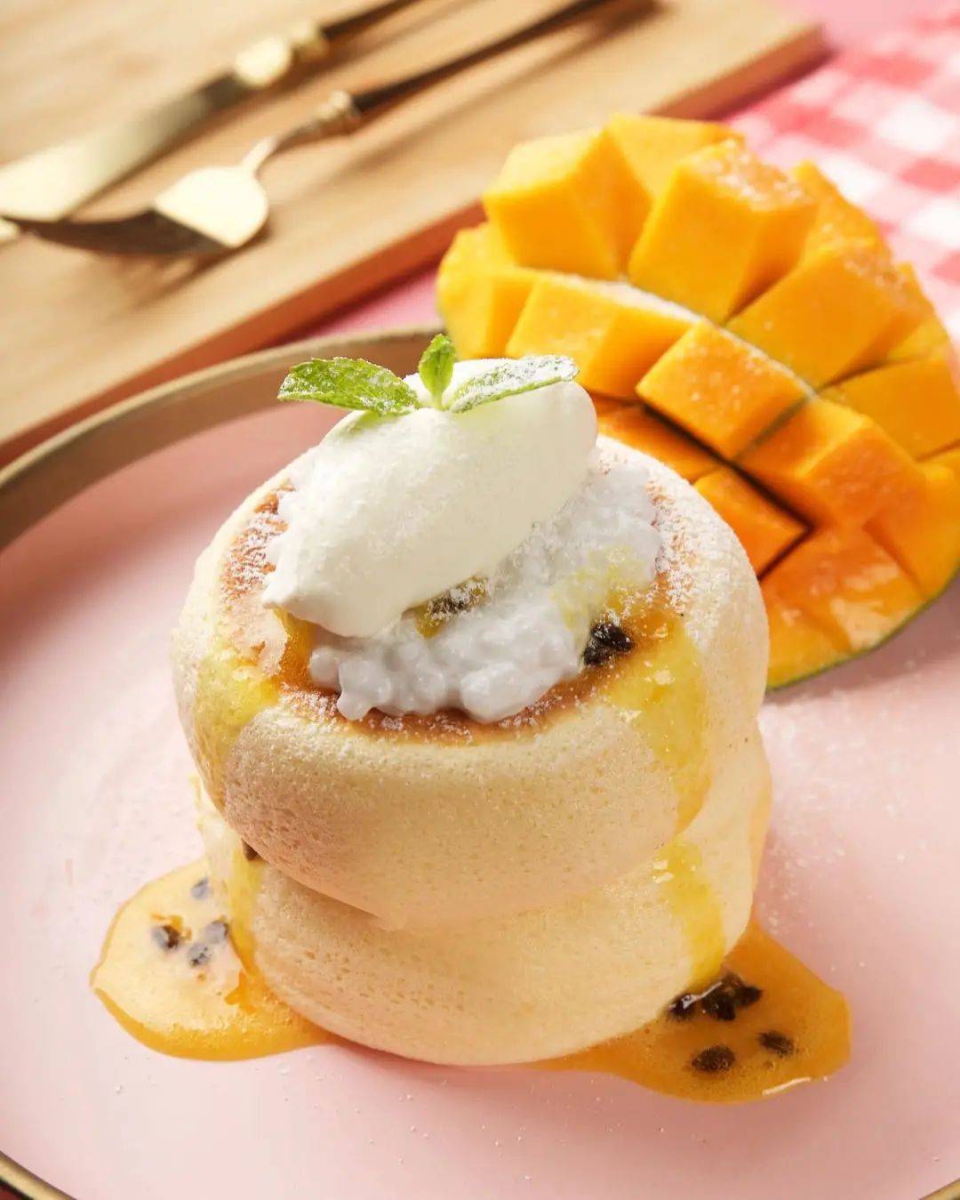 这家即将开第三间分店的网红舒芙蕾甜品店，推荐给你