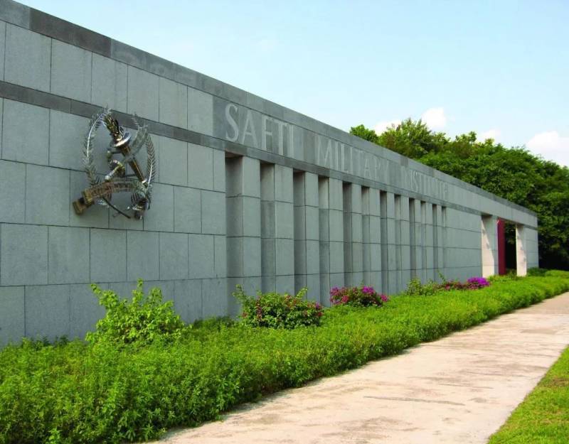 国防主题新加坡知新馆周六重开，新增本地最大密室逃脱，带来全新沉浸式科技体验