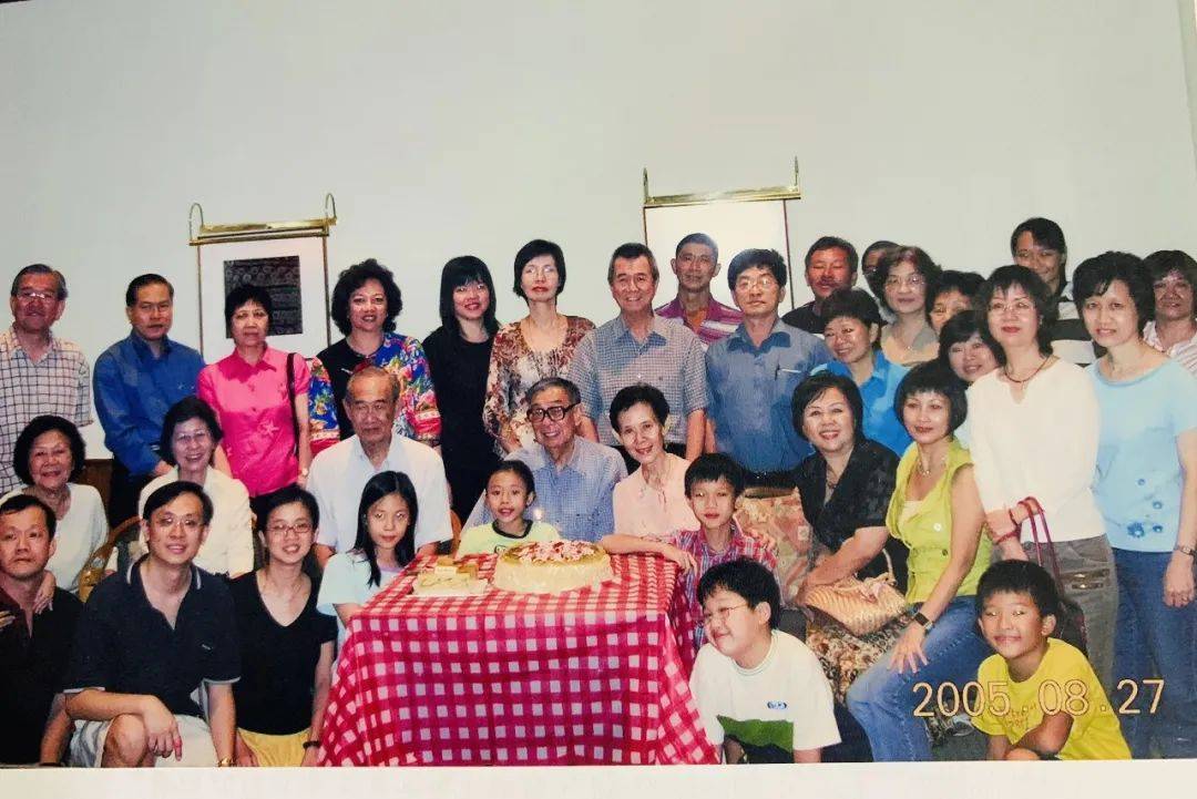 他手上那支笔——林琼专访