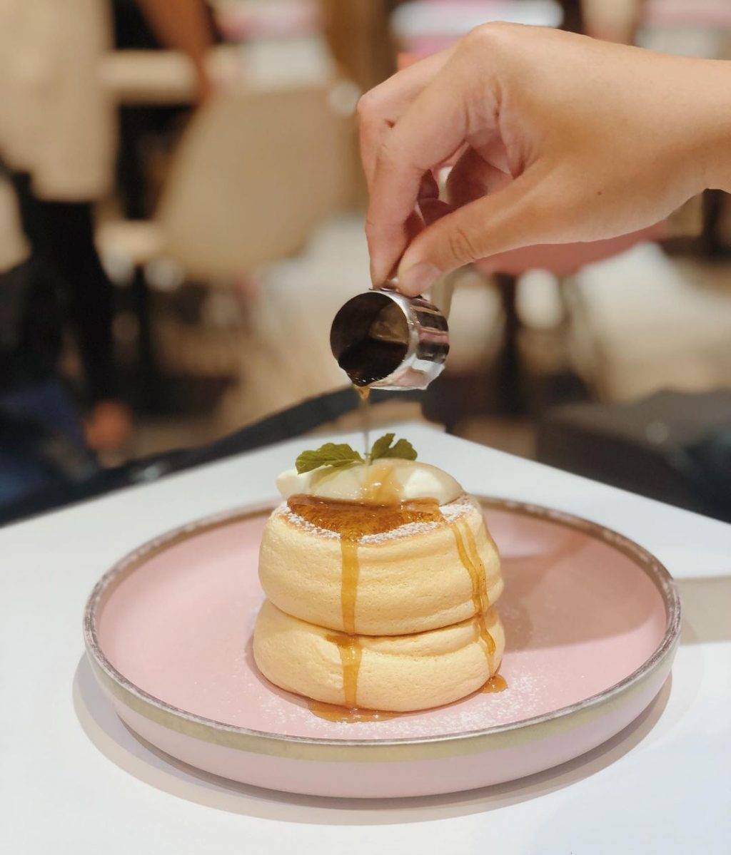 Fluff Stack第3间分店落在Westgate🎉轻盈如云朵、配料超大方✨新店2月份开张