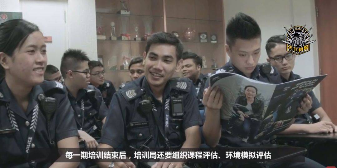 警察下跪震惊全网，实拍昆明人质劫持案有多惊心动魄！新加坡的警察也曾这样做