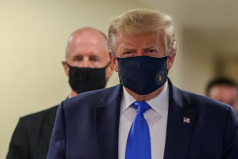 20200717-trump masked.jpg