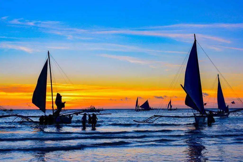 菲律宾vs新加坡，全家移民我还是选择新加坡