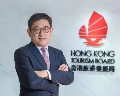 新加坡香港“航空泡泡”旅客可获限量版口罩，首几趟航班已售罄