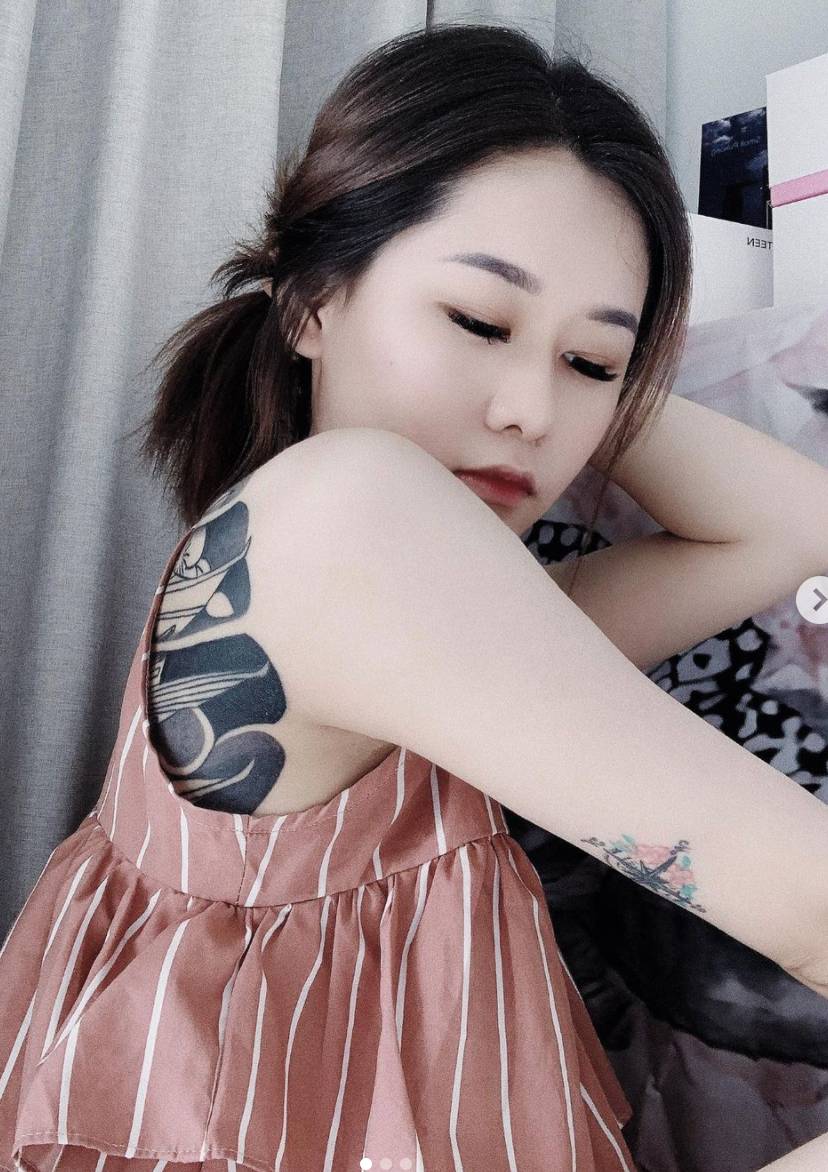 新加坡"最美"女网红风光出狱了!她过得怎么样