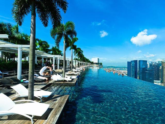 新加坡滨海湾金沙酒店,在这里你就是明星