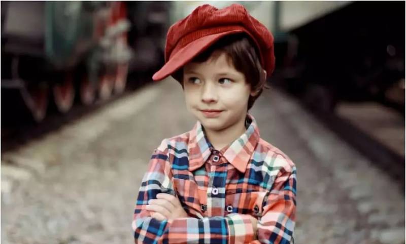 低龄儿童留学 住校、寄宿家庭、陪读该怎么选