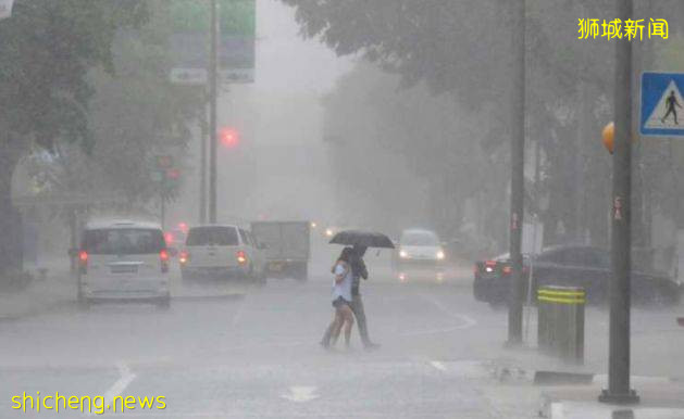 今天，新加坡被大暴雨淹没了