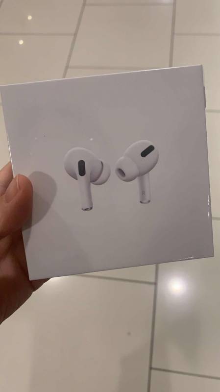 免费送给你！300新币或者Apple Airpods Pro随你选！全新加坡最赞的信用卡申请礼物回归了