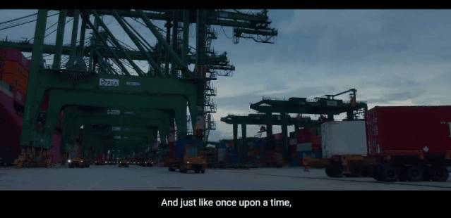 燃爆！新加坡发布视频，喊话世界：你我必将浴火重生